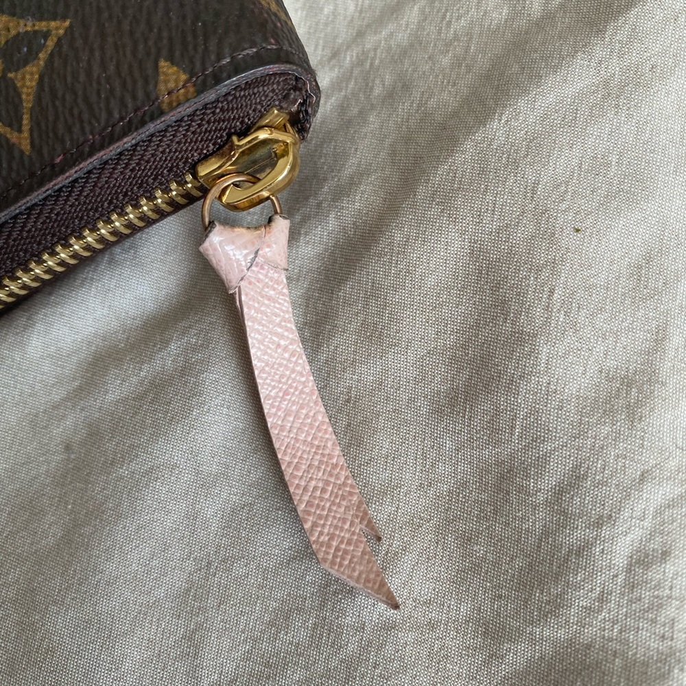 Louis Vuitton Clemence wallet in Rose Ballerine authentic - Picture 5 of 16